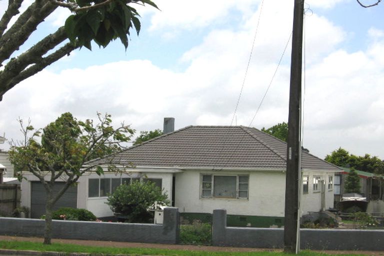 Photo of property in 8 Methuen Road, Avondale, Auckland, 0600