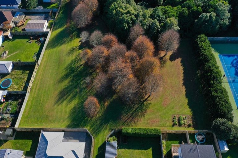 Photo of property in 35 Upjohn Street, Brooklands, New Plymouth, 4310