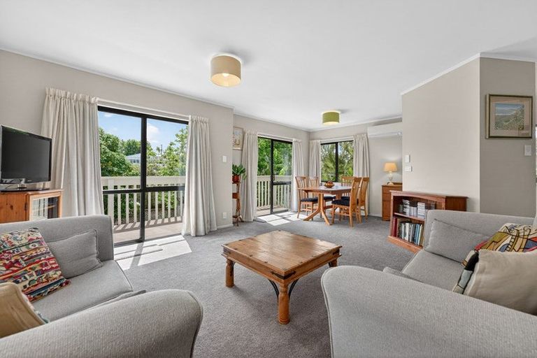 Photo of property in 51a Glendale Road, Glen Eden, Auckland, 0602