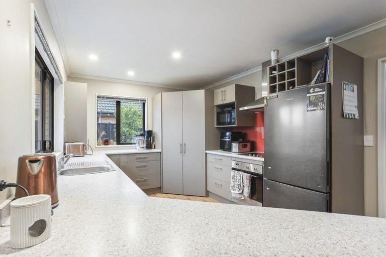 Photo of property in 27 Oakwood Drive, Rangiora, 7400