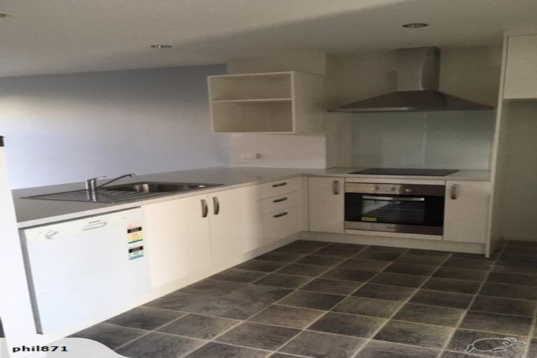 Photo of property in 2/62 Burke Street, Addington, Christchurch, 8024