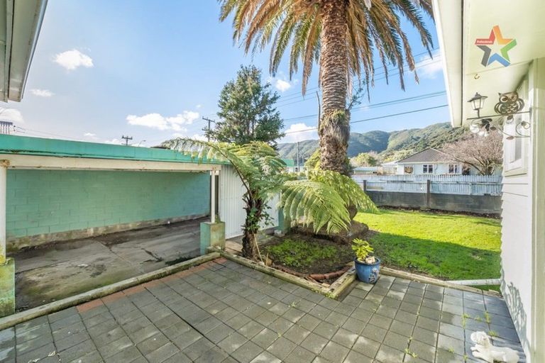 Photo of property in 51 Wise Street, Wainuiomata, Lower Hutt, 5014