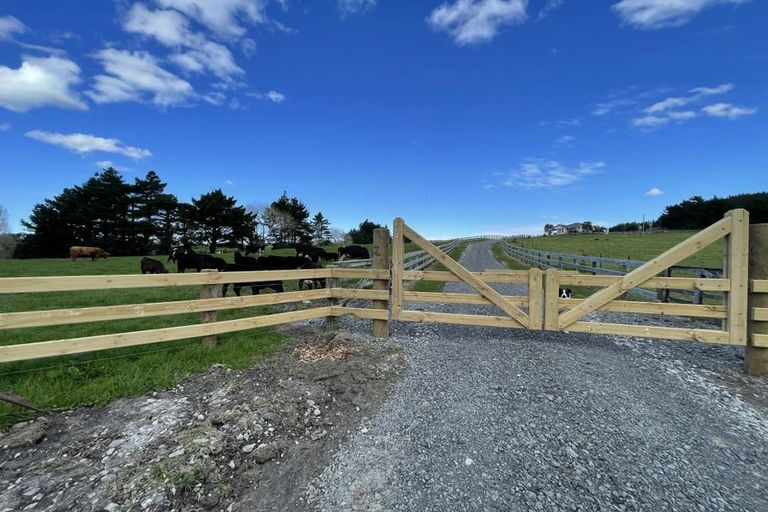 Photo of property in 306 West Coast Road, Makarau, Warkworth, 0984