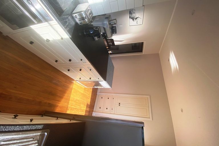 Photo of property in 10 Thomas Place, Leamington, Cambridge, 3432