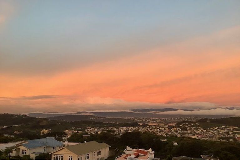 Photo of property in 34 Mana Street, Vogeltown, Wellington, 6021