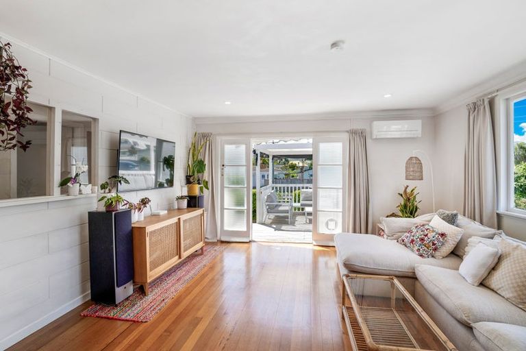 Photo of property in 113 Brightside Road, Stanmore Bay, Whangaparaoa, 0932