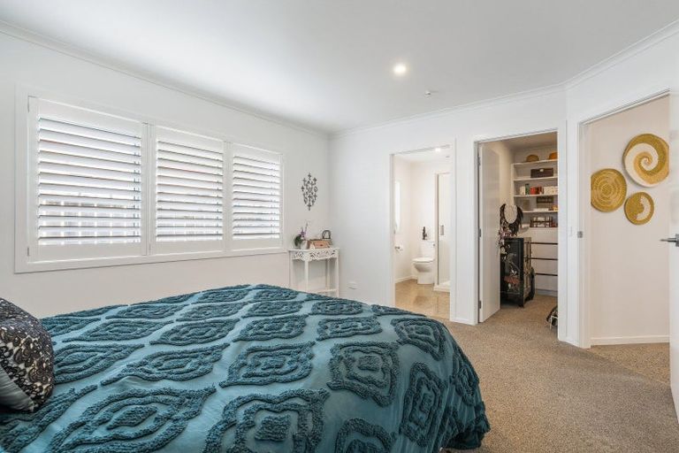 Photo of property in 114 Avalon Place, Whangamata, 3620