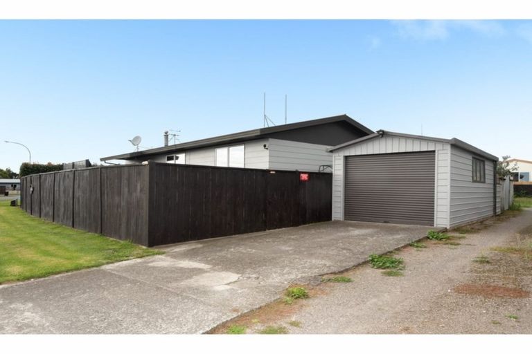Photo of property in 161a Windermere Drive, Poike, Tauranga, 3112