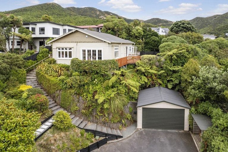 Photo of property in 28 Rothsay Road, Ngaio, Wellington, 6035