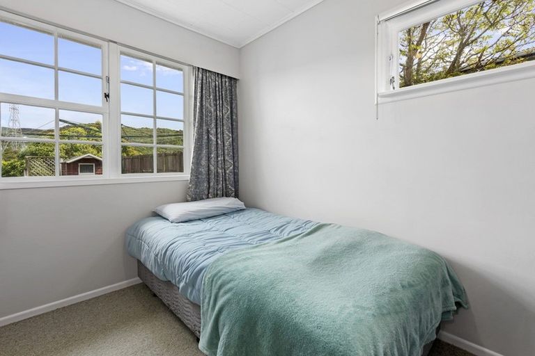 Photo of property in 63 Waipounamu Drive, Kelson, Lower Hutt, 5010