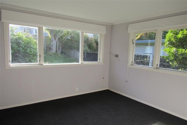 Photo of property in 46 Lohia Street, Khandallah, Wellington, 6035