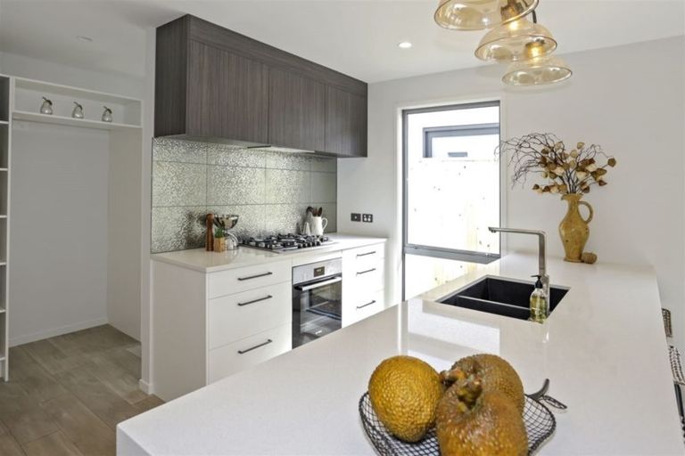 Photo of property in 10 Tuangi Way, Papamoa Beach, Papamoa, 3118