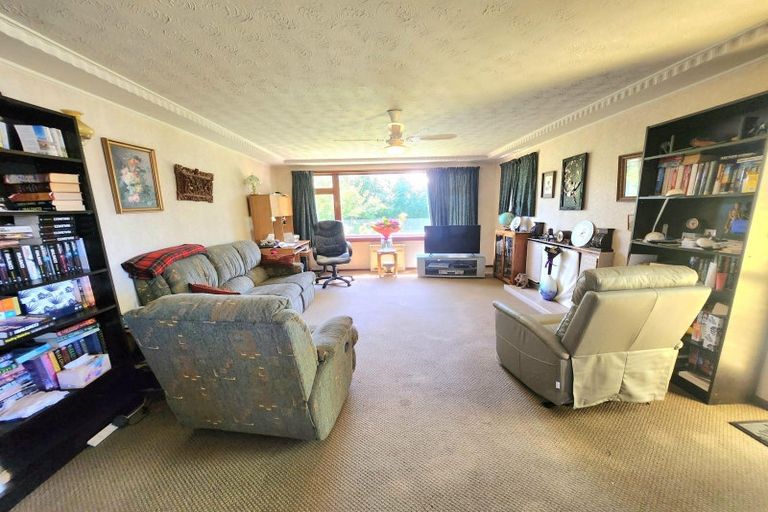 Photo of property in 18 Glendale Crescent, Holmes Hill, Oamaru, 9401