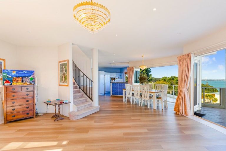 Photo of property in 9 Brigantine Drive, Beach Haven, Auckland, 0626