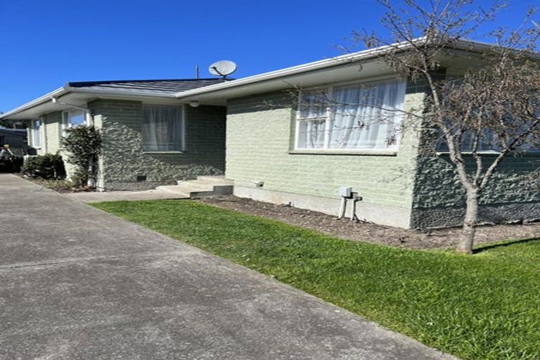 Photo of property in 9 Gow Place, Woolston, Christchurch, 8062