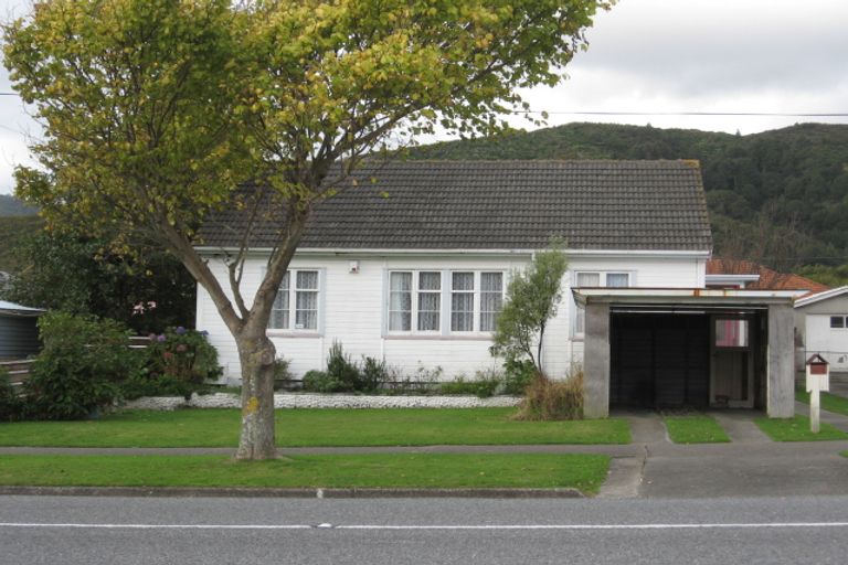 Photo of property in 77 Seddon Street, Naenae, Lower Hutt, 5011