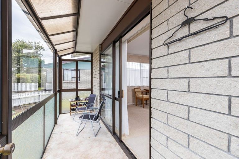 Photo of property in 2/151 Carrington Street, Lower Vogeltown, New Plymouth, 4310