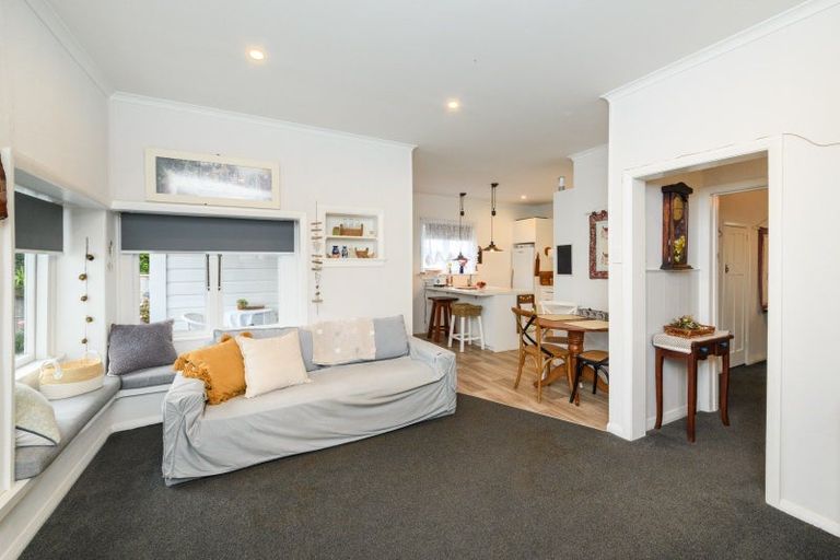 Photo of property in 5a Camden Street, Feilding, 4702