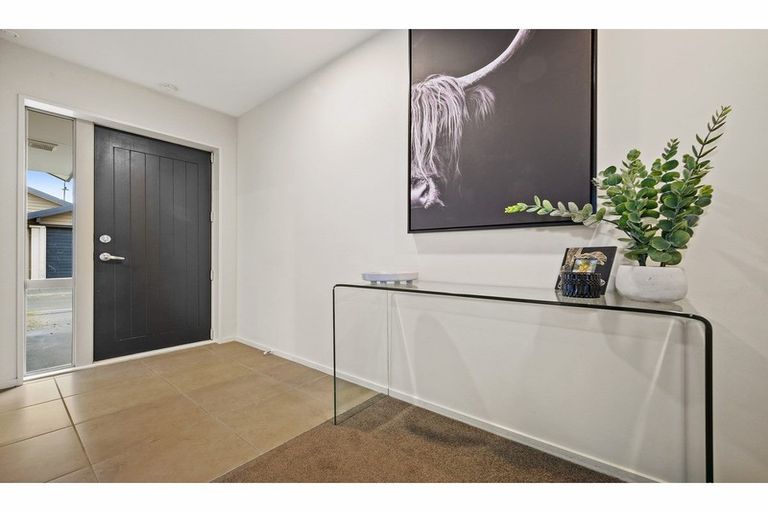 Photo of property in 52 Tahuna Street, Pegasus, 7612