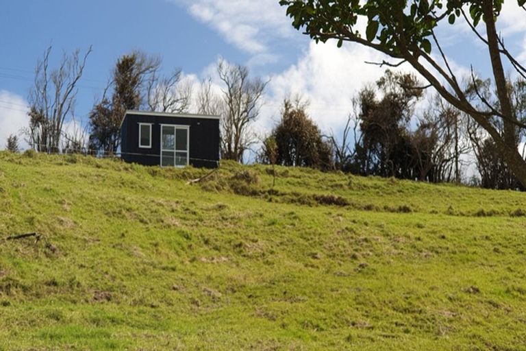 Photo of property in 79 Gorge Road, Maungaturoto, 0520