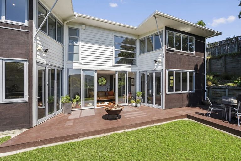 Photo of property in 30b Kaihuia Street, Northland, Wellington, 6012