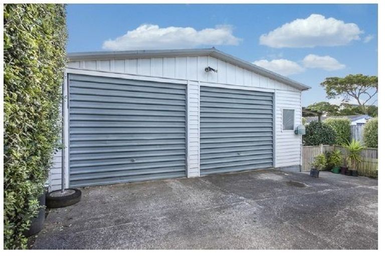 Photo of property in 135 Victoria Street West, Pukekohe, 2120