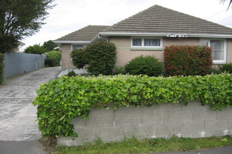 Photo of property in 184 Marshland Road, Shirley, Christchurch, 8061