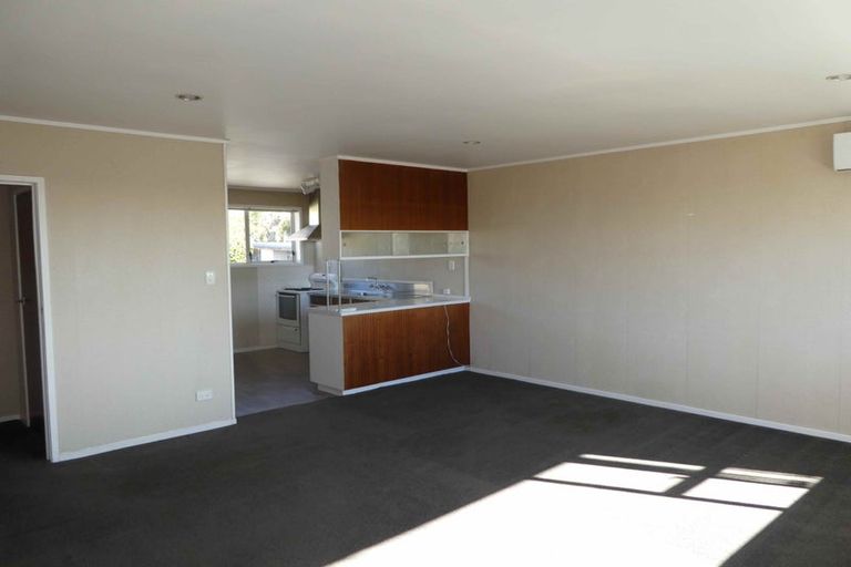 Photo of property in 4/48 Mcleod Road, Henderson, Auckland, 0612