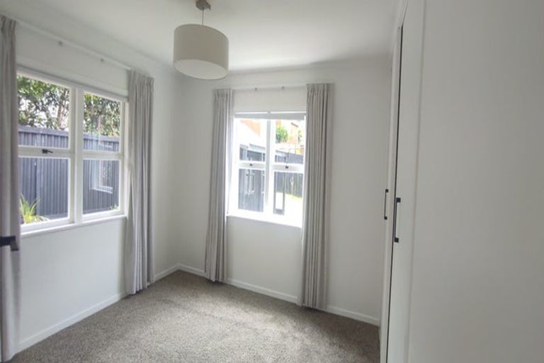 Photo of property in 3/4 Birchfield Road, Hauraki, Auckland, 0622