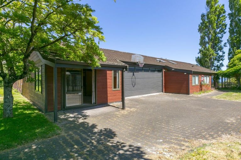 Photo of property in 63 Wharewaka Road, Wharewaka, Taupo, 3330