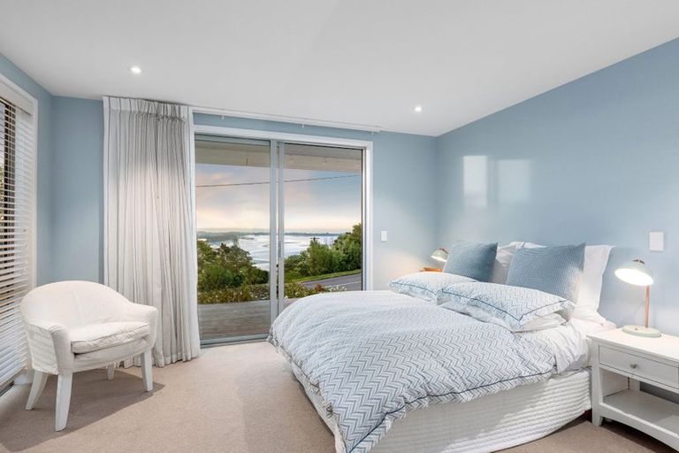 Photo of property in 44 Saint Andrews Hill Road, Mount Pleasant, Christchurch, 8081