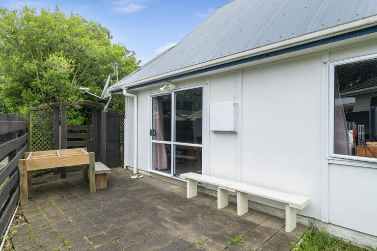 Photo of property in 60 Newton Place, Westbrook, Palmerston North, 4412