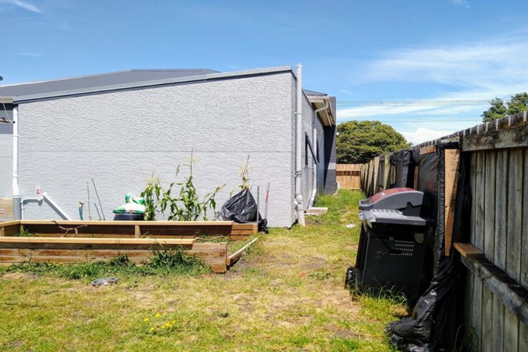 Photo of property in 18 Swiss Avenue, Gonville, Whanganui, 4501