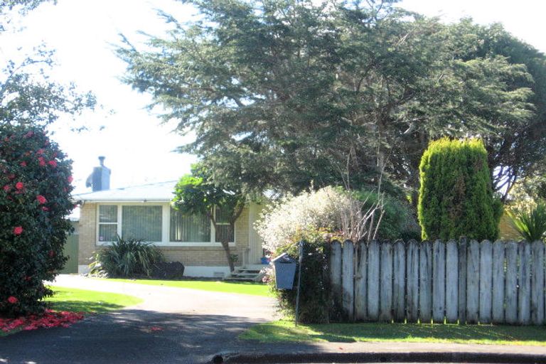 Photo of property in 11 Mathew Place, Tikipunga, Whangarei, 0112