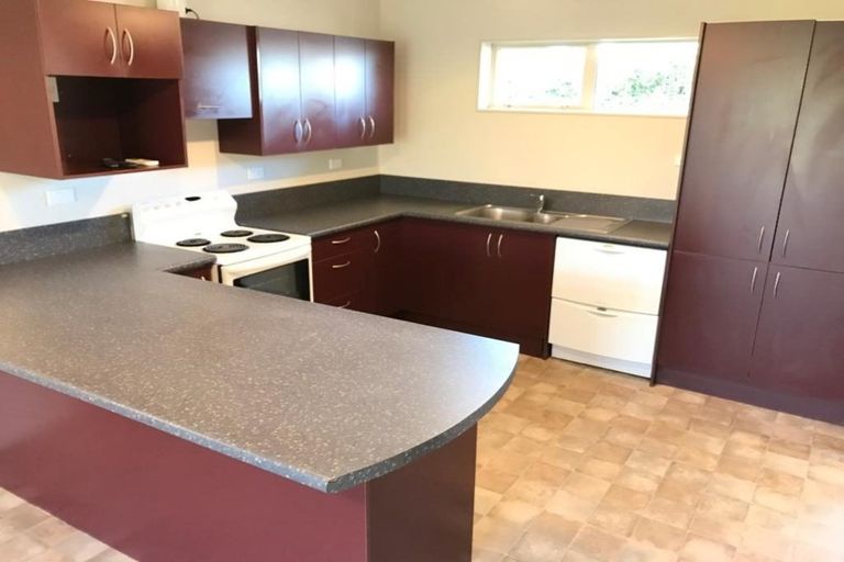 Photo of property in 4 Grigg Place, Hillmorton, Christchurch, 8025