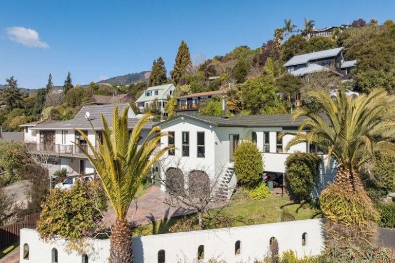 Photo of property in 18 Coster Street, Enner Glynn, Nelson, 7011