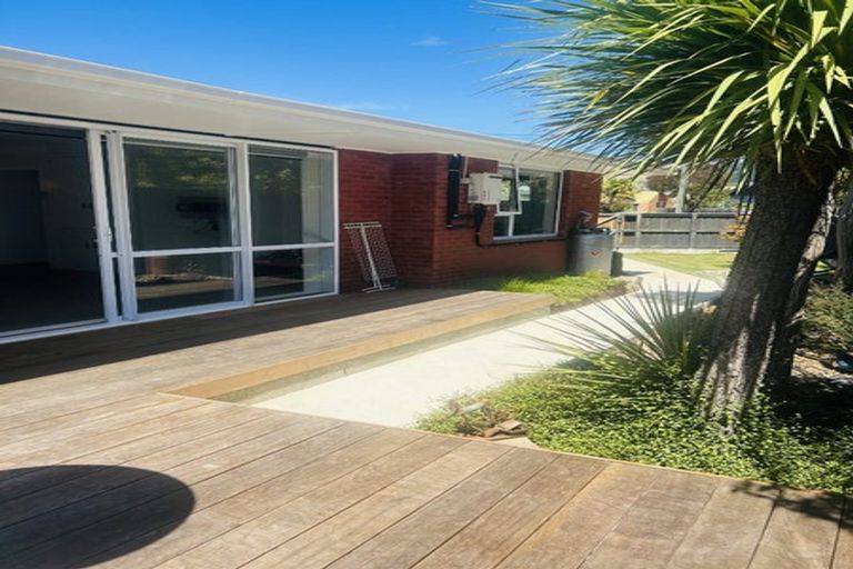 Photo of property in 1/25 Beckford Road, Saint Martins, Christchurch, 8022