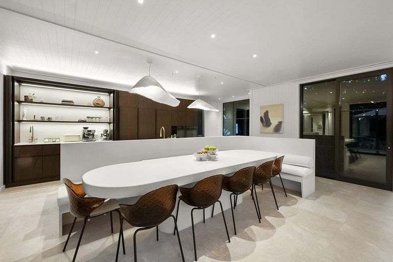 Photo of property in 366 Frankley Road, Ferndale, New Plymouth, 4310