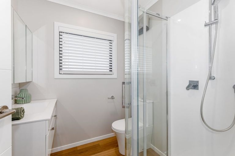 Photo of property in 11 Te Hoiere Street, Aotea, Porirua, 5024