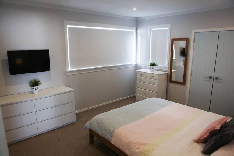 Photo of property in 26 Dakota Avenue, Beach Haven, Auckland, 0626