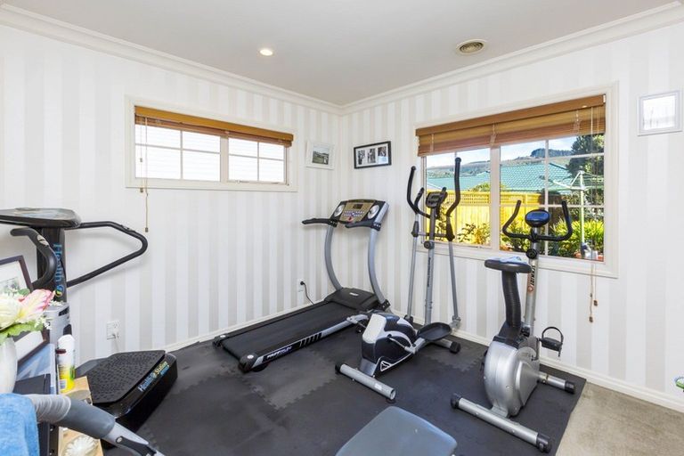 Photo of property in 41 Kirton Drive, Riverstone Terraces, Upper Hutt, 5018