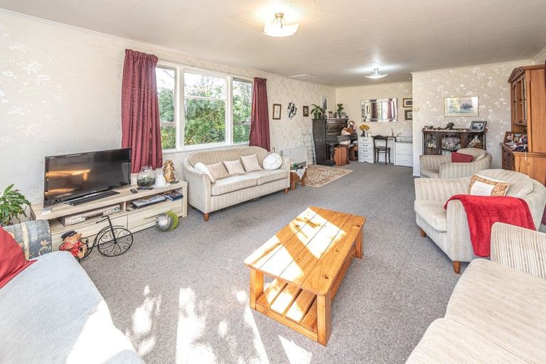 Photo of property in 11 Cambridge Street, Patea, 4520