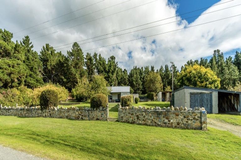 Photo of property in 22 Chirnside Terrace, Patearoa, Ranfurly, 9398