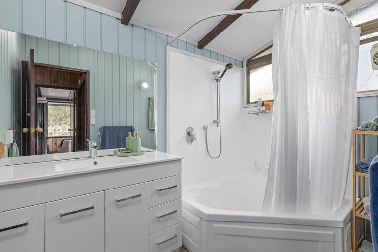 Photo of property in 57 Norana Road, Timberlea, Upper Hutt, 5018