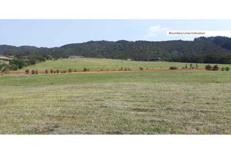 Photo of property in 44 Robert Hastie Drive, Mangawhai, 0573