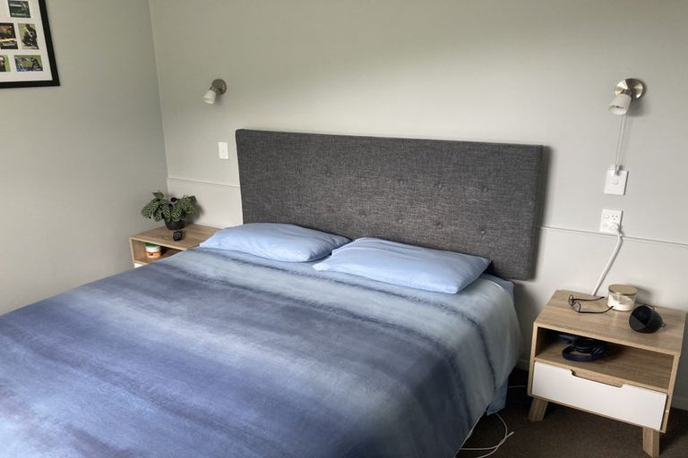 Photo of property in 92 Karepa Street, Brooklyn, Wellington, 6021