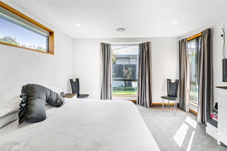 Photo of property in 2/113 Harewood Road, Papanui, Christchurch, 8053