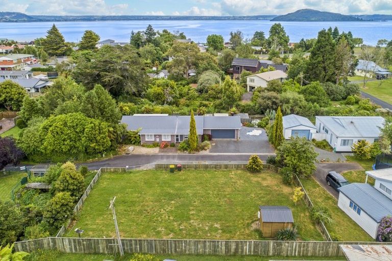 Photo of property in 67b Robinson Avenue, Holdens Bay, Rotorua, 3010