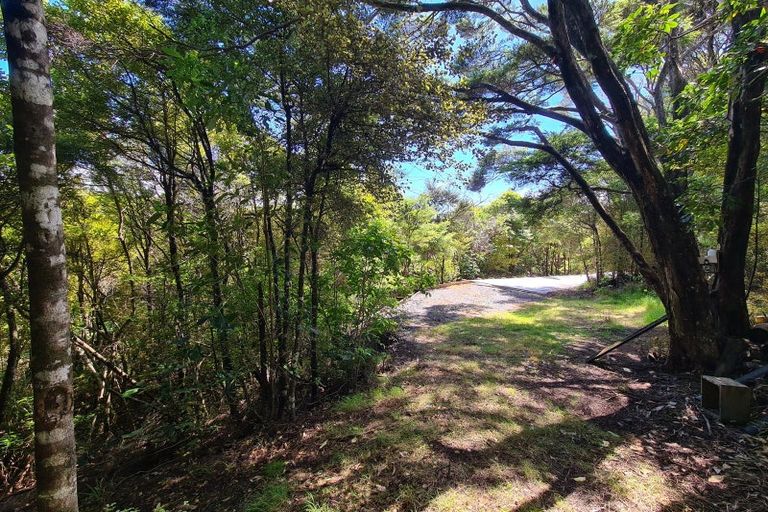 Photo of property in 98 Kowhai Drive, Te Kouma, Coromandel, 3581