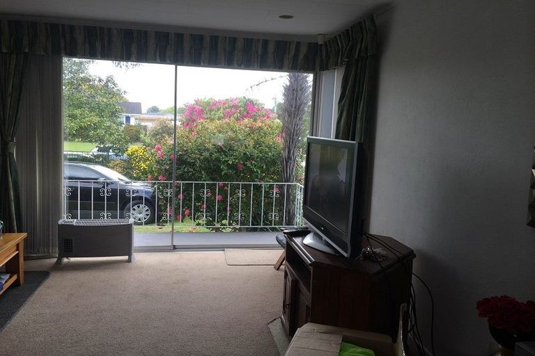 Photo of property in 9 Studfall Street, Pakuranga Heights, Auckland, 2010